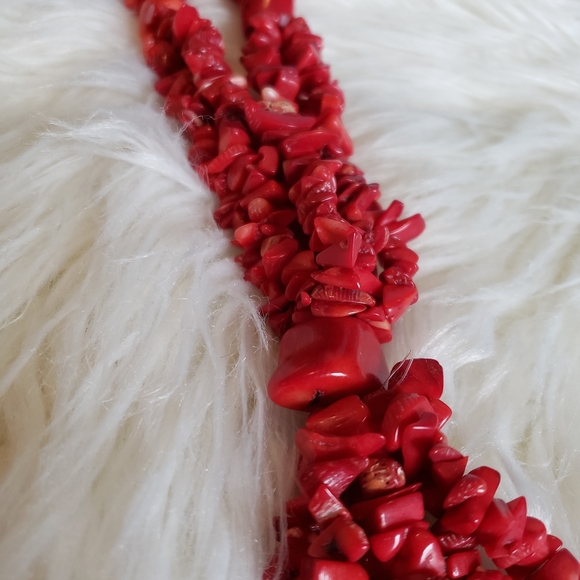 Coral Vintage Necklace - Picture 3 of 7